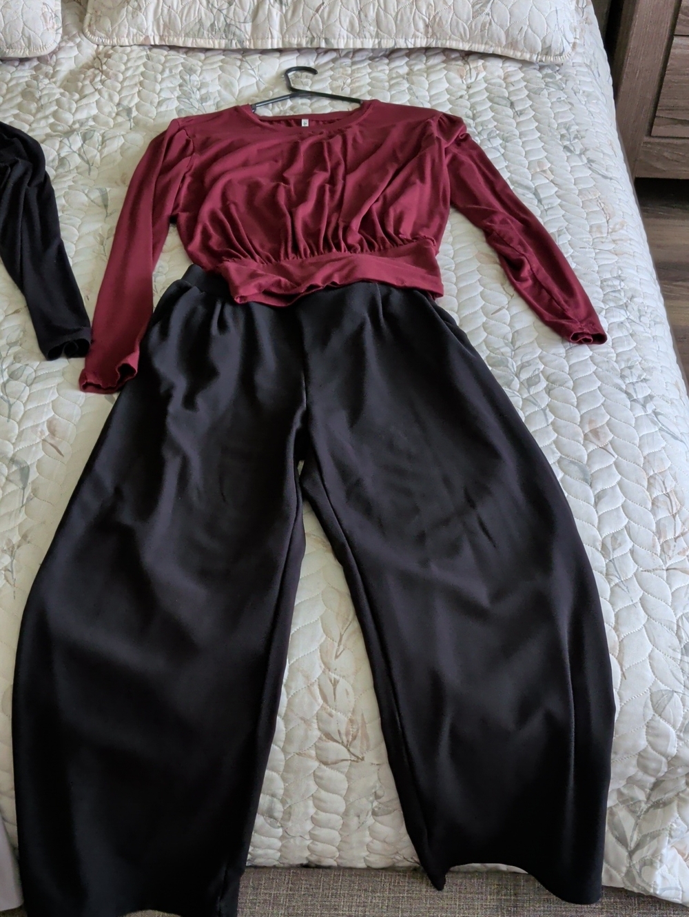 HALARA  Burgundy Top & Black Pants Size M
